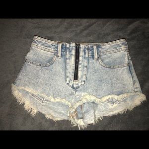 Kendall & Kylie shorts high wasted